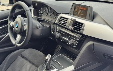 BMW 3 серия, 2015 год, 2 330 000 рублей, 19 фотография