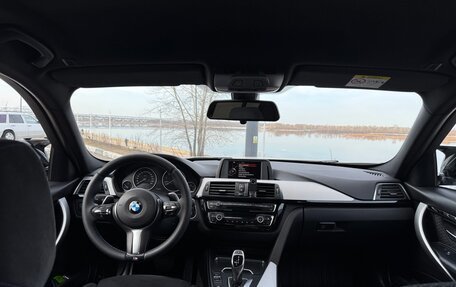 BMW 3 серия, 2015 год, 2 330 000 рублей, 24 фотография