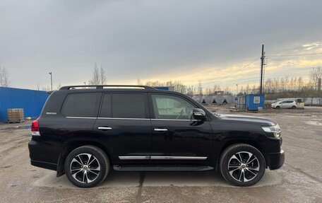 Toyota Land Cruiser 200, 2020 год, 8 500 000 рублей, 5 фотография