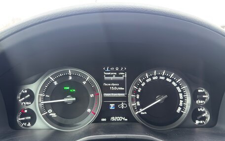 Toyota Land Cruiser 200, 2020 год, 8 500 000 рублей, 8 фотография