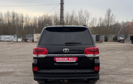 Toyota Land Cruiser 200, 2020 год, 8 500 000 рублей, 7 фотография