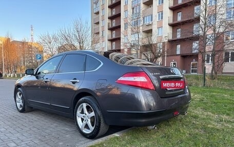 Nissan Teana, 2010 год, 800 000 рублей, 8 фотография