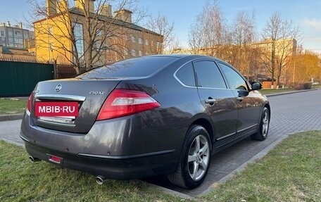 Nissan Teana, 2010 год, 800 000 рублей, 9 фотография