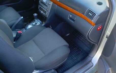 Toyota Avensis III рестайлинг, 2007 год, 850 000 рублей, 13 фотография