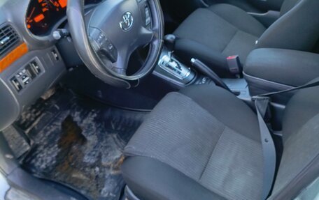 Toyota Avensis III рестайлинг, 2007 год, 850 000 рублей, 10 фотография