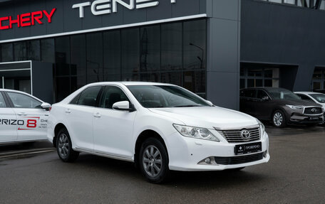 Toyota Camry, 2013 год, 1 595 000 рублей, 2 фотография