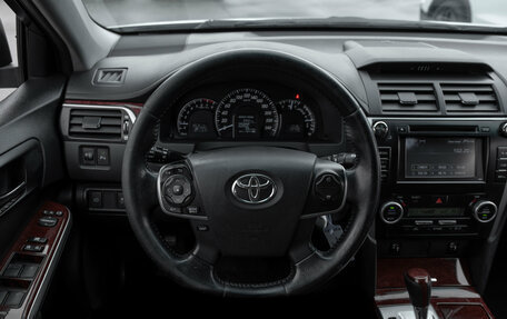 Toyota Camry, 2013 год, 1 595 000 рублей, 10 фотография