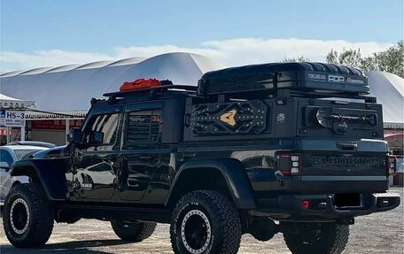 Jeep Gladiator, 2022 год, 9 800 000 рублей, 4 фотография