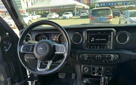 Jeep Gladiator, 2022 год, 9 800 000 рублей, 9 фотография