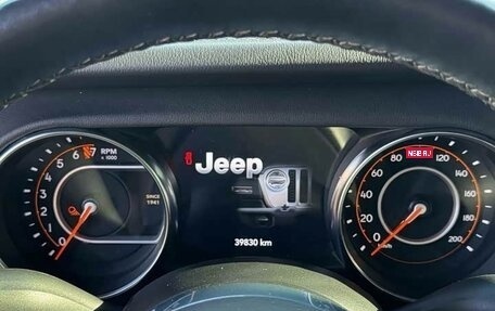 Jeep Gladiator, 2022 год, 9 800 000 рублей, 13 фотография