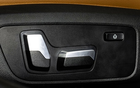 BMW 3 серия, 2019 год, 2 999 700 рублей, 28 фотография