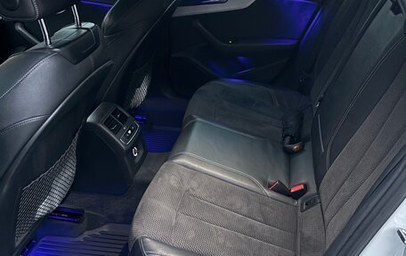 Audi A4, 2017 год, 2 890 000 рублей, 6 фотография