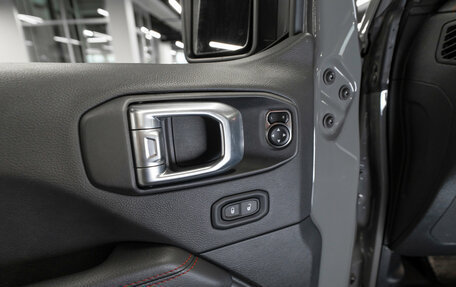 Jeep Gladiator, 2021 год, 6 700 000 рублей, 14 фотография