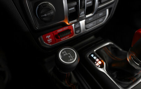 Jeep Gladiator, 2021 год, 6 700 000 рублей, 17 фотография