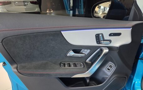 Mercedes-Benz CLA, 2024 год, 4 570 000 рублей, 18 фотография