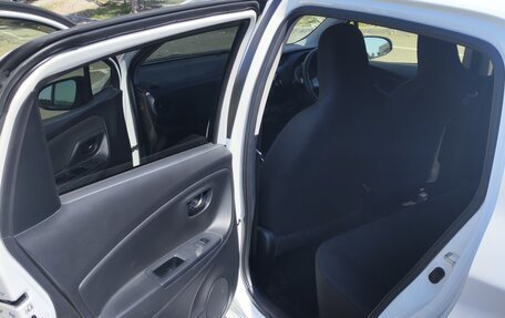 Toyota Vitz, 2019 год, 1 250 000 рублей, 12 фотография