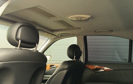 Mercedes-Benz E-Класс, 2003 год, 700 000 рублей, 10 фотография