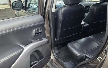 Mitsubishi Outlander III рестайлинг 3, 2010 год, 1 150 000 рублей, 9 фотография