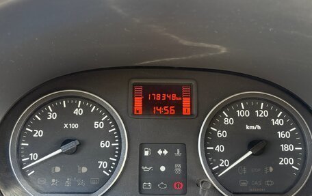 Renault Logan I, 2010 год, 470 000 рублей, 9 фотография