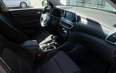 Hyundai Tucson III, 2018 год, 2 420 000 рублей, 12 фотография