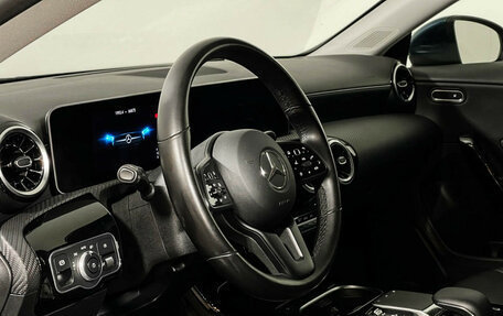 Mercedes-Benz CLA, 2020 год, 2 380 000 рублей, 13 фотография