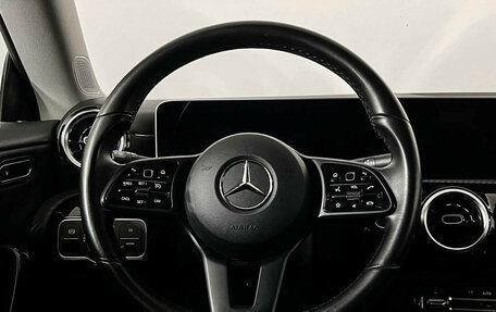 Mercedes-Benz CLA, 2020 год, 2 380 000 рублей, 14 фотография