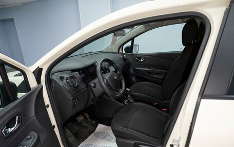 Renault Kaptur I рестайлинг, 2019 год, 1 299 000 рублей, 6 фотография