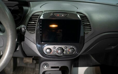 Renault Kaptur I рестайлинг, 2019 год, 1 299 000 рублей, 12 фотография