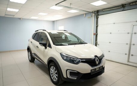 Renault Kaptur I рестайлинг, 2019 год, 1 299 000 рублей, 4 фотография
