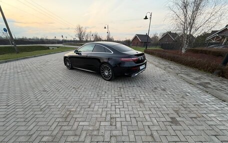 Mercedes-Benz E-Класс, 2021 год, 4 800 000 рублей, 3 фотография