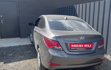 Hyundai Solaris II рестайлинг, 2016 год, 715 000 рублей, 2 фотография