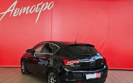 Opel Astra J, 2011 год, 799 000 рублей, 3 фотография