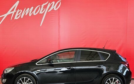 Opel Astra J, 2011 год, 799 000 рублей, 2 фотография