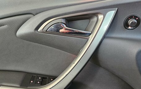 Opel Astra J, 2011 год, 799 000 рублей, 17 фотография