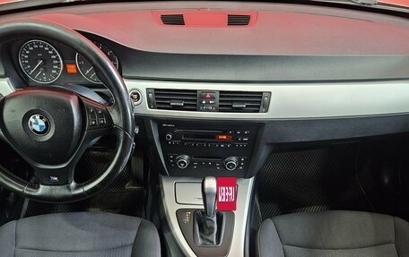 BMW 3 серия, 2011 год, 1 050 000 рублей, 9 фотография