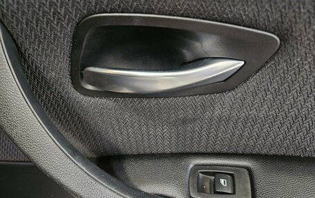 BMW 3 серия, 2011 год, 1 050 000 рублей, 16 фотография