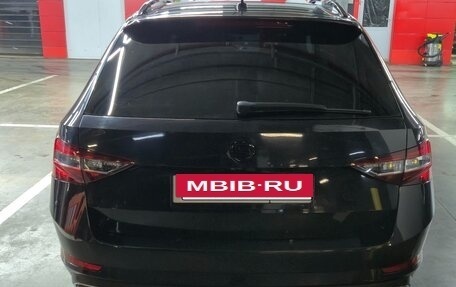 Skoda Superb III рестайлинг, 2018 год, 2 630 000 рублей, 3 фотография