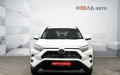 Toyota RAV4, 2020 год, 3 600 000 рублей, 3 фотография