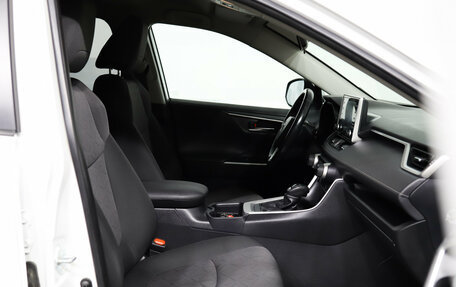 Toyota RAV4, 2020 год, 3 600 000 рублей, 14 фотография