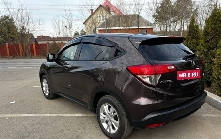 Honda Vezel, 2018 год, 1 999 999 рублей, 4 фотография