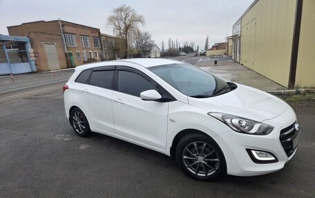 Hyundai i30 II рестайлинг, 2015 год, 1 250 000 рублей, 4 фотография