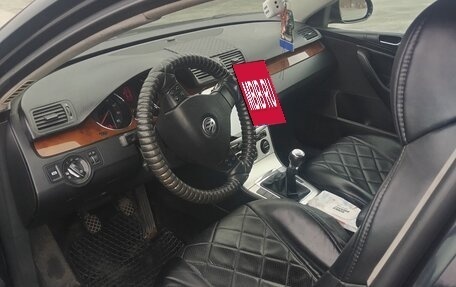 Volkswagen Passat B6, 2006 год, 700 000 рублей, 6 фотография