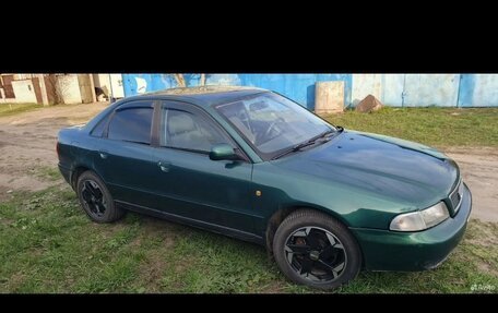 Audi A4, 1999 год, 400 000 рублей, 3 фотография