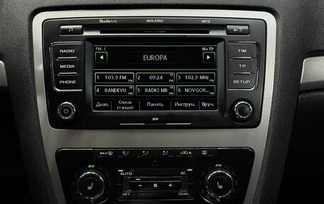 Skoda Octavia, 2012 год, 689 777 рублей, 9 фотография