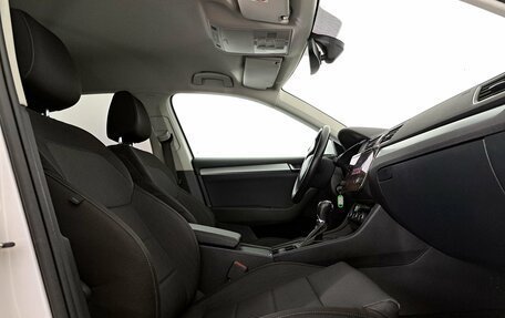 Skoda Superb III рестайлинг, 2018 год, 1 690 000 рублей, 13 фотография