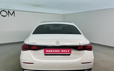 Mercedes-Benz E-Класс, 2025 год, 8 400 000 рублей, 4 фотография