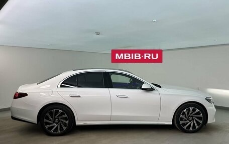 Mercedes-Benz E-Класс, 2025 год, 8 400 000 рублей, 6 фотография