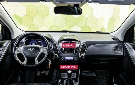 Hyundai ix35 I рестайлинг, 2012 год, 1 050 000 рублей, 15 фотография