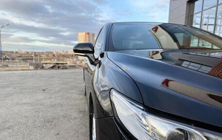 Toyota Camry, 2019 год, 2 800 000 рублей, 6 фотография