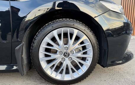 Toyota Camry, 2019 год, 2 800 000 рублей, 12 фотография